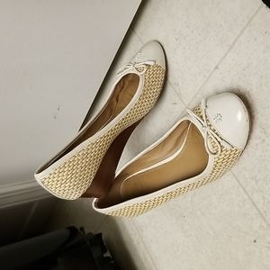 TORY BURCH wedges styled like ballet flats
